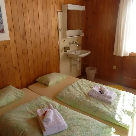 Gasthof Derby Mini-hôtel Zweisimmen